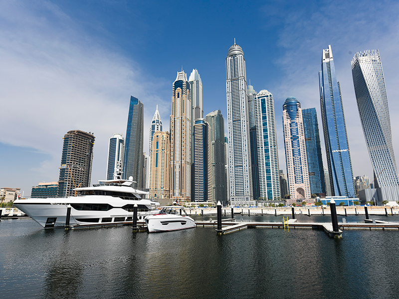 مرسى دبي هاربر يستقبل أول اليخوت